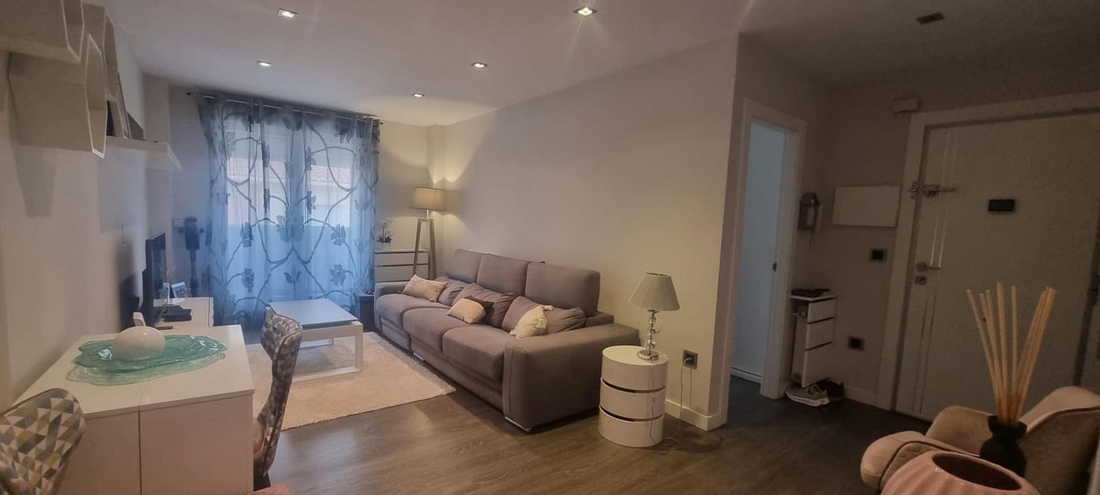 2 soveværelse Lejlighed til salg i Albacete by - € 235.000 (Ref: 9829292)