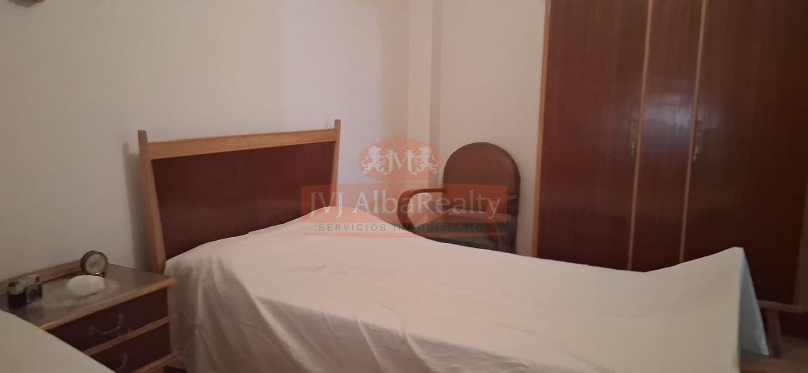 4 bedroom Flat for sale in Albacete city - € 225,000 (Ref: 9843610)