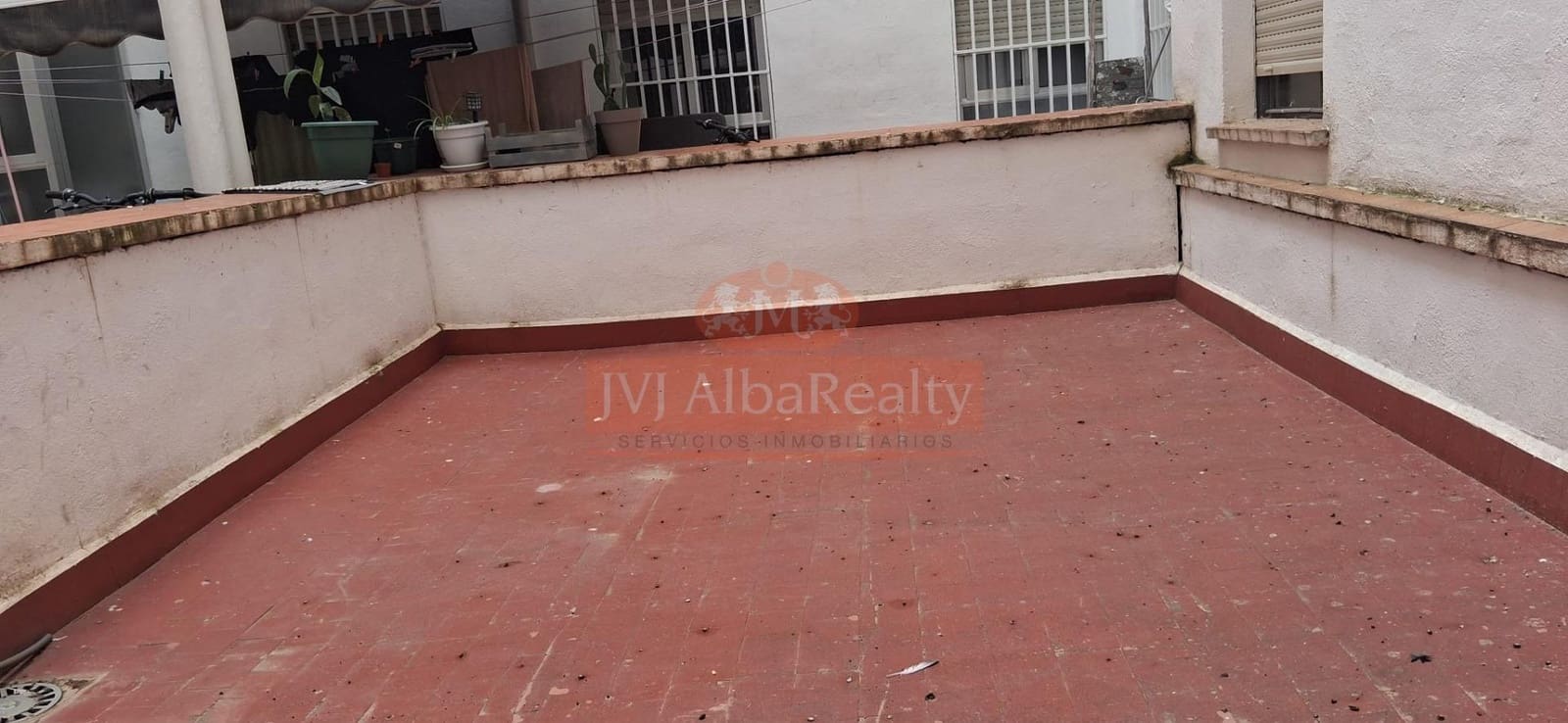 4 bedroom Flat for sale in Albacete city - € 225,000 (Ref: 9843610)