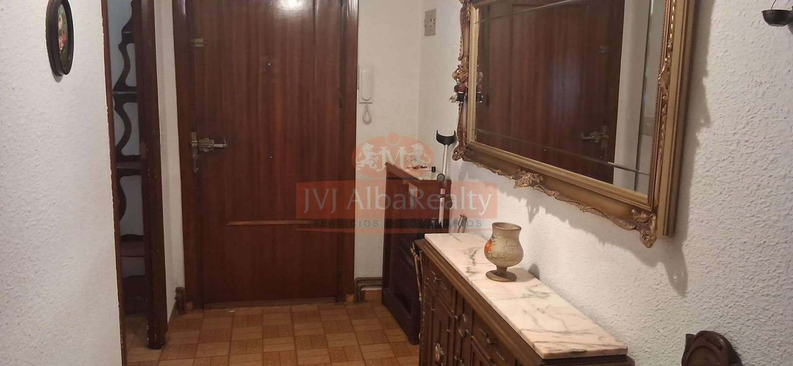 4 bedroom Flat for sale in Albacete city - € 225,000 (Ref: 9843610)