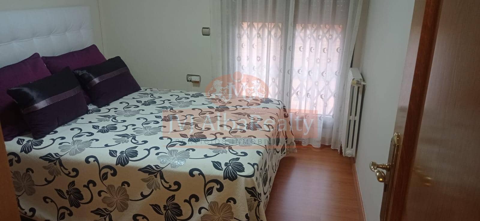 3 sypialnia Dom szeregowy na sprzedaż w Miasto Albacete z garażem - 600 000 € (Ref: 9843611)