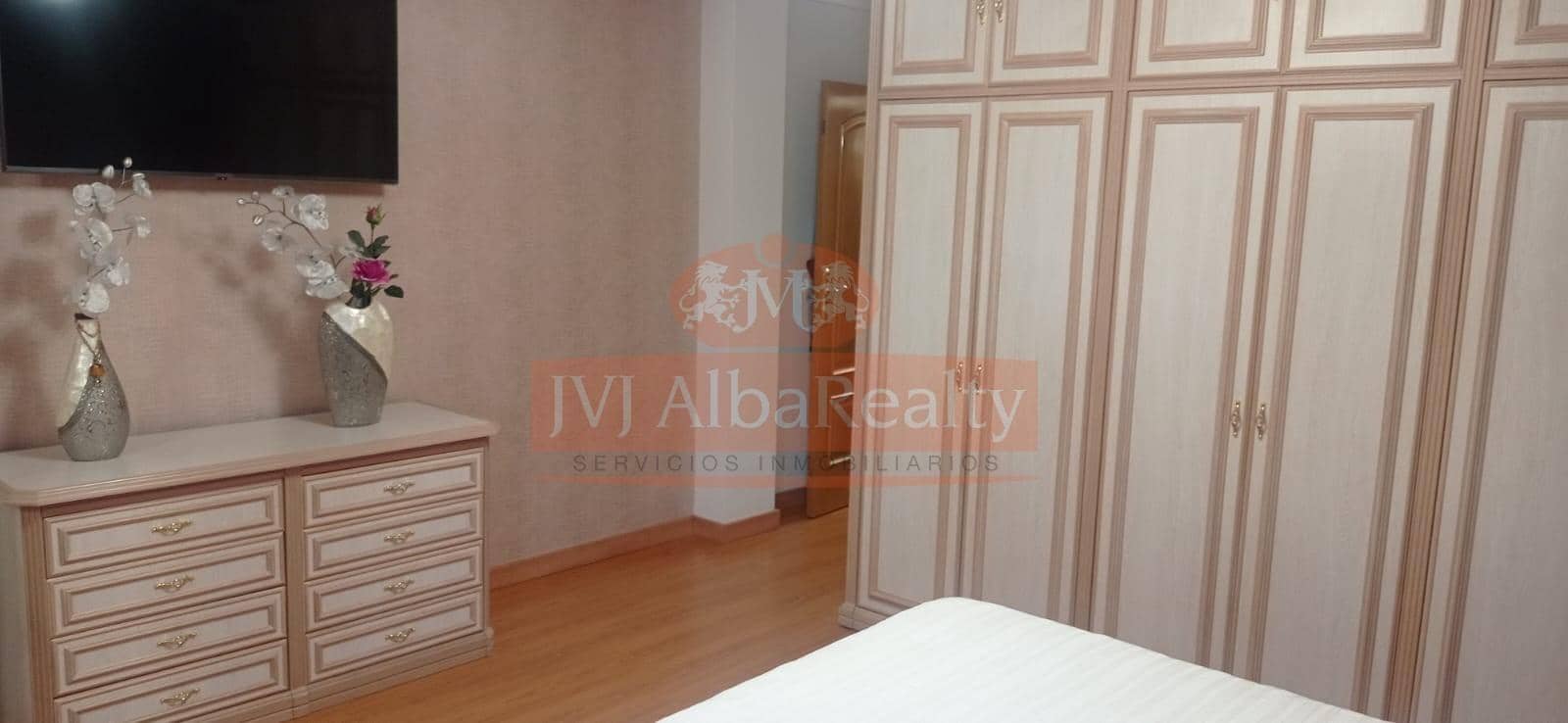 3 sypialnia Dom szeregowy na sprzedaż w Miasto Albacete z garażem - 600 000 € (Ref: 9843611)