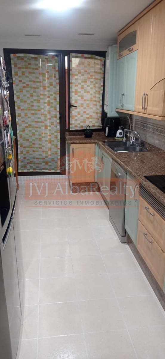 3 sypialnia Dom szeregowy na sprzedaż w Miasto Albacete z garażem - 600 000 € (Ref: 9843611)