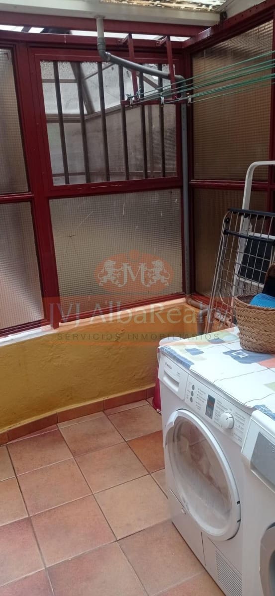 3 sypialnia Dom szeregowy na sprzedaż w Miasto Albacete z garażem - 600 000 € (Ref: 9843611)