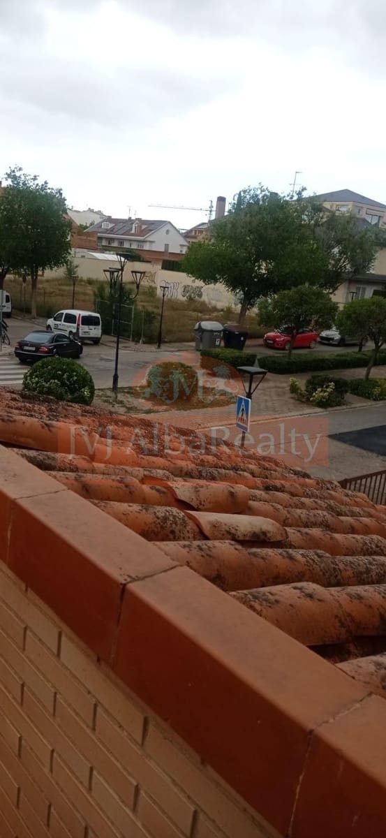 3 sypialnia Dom szeregowy na sprzedaż w Miasto Albacete z garażem - 600 000 € (Ref: 9843611)