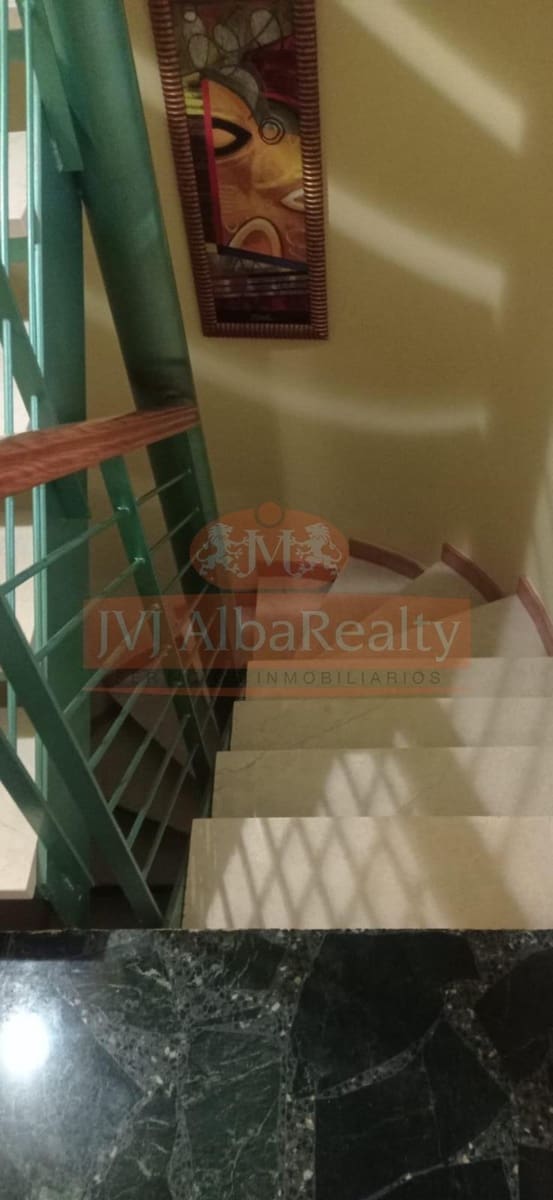 3 sypialnia Dom szeregowy na sprzedaż w Miasto Albacete z garażem - 600 000 € (Ref: 9843611)