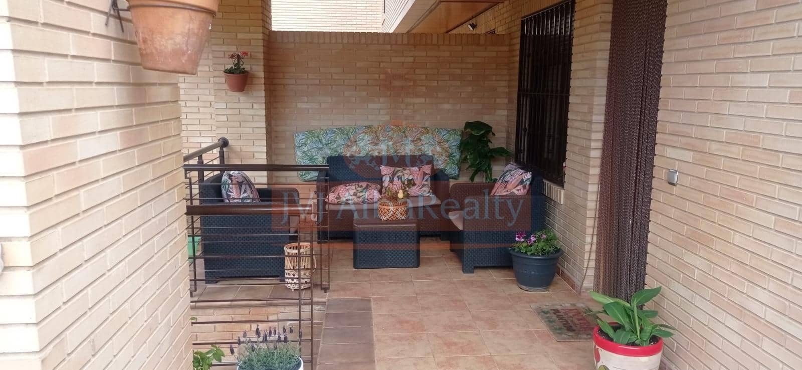 3 sypialnia Dom szeregowy na sprzedaż w Miasto Albacete z garażem - 600 000 € (Ref: 9843611)