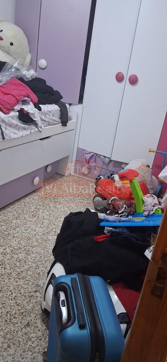 3 bedroom Flat for sale in Albacete city - € 165,000 (Ref: 9846534)