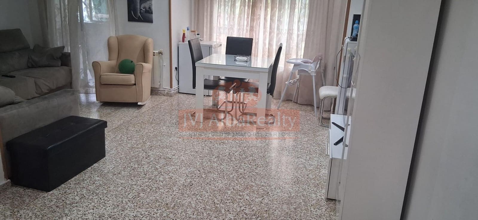 3 bedroom Flat for sale in Albacete city - € 165,000 (Ref: 9846534)
