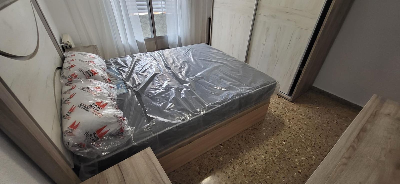 3 bedroom Flat for rent in Albacete city with garage - € 900 (Ref: 9876535)