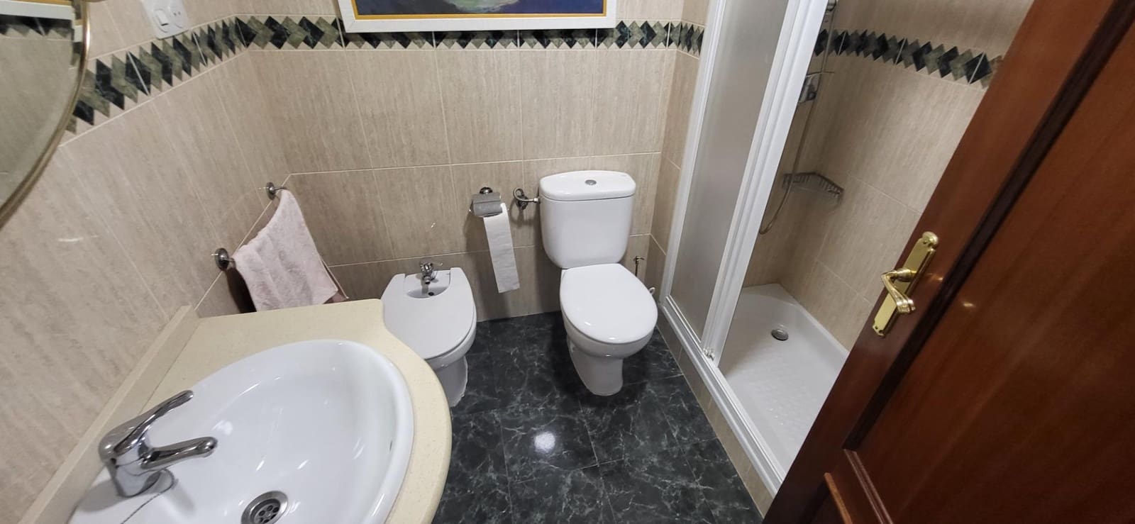 3 bedroom Flat for rent in Albacete city with garage - € 900 (Ref: 9876535)