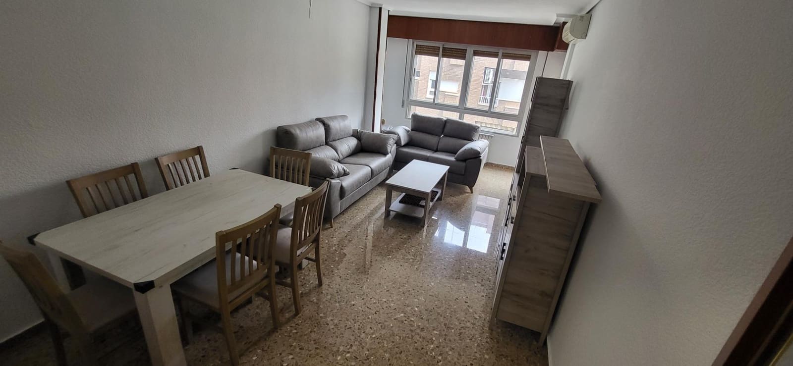 3 bedroom Flat for rent in Albacete city with garage - € 900 (Ref: 9876535)