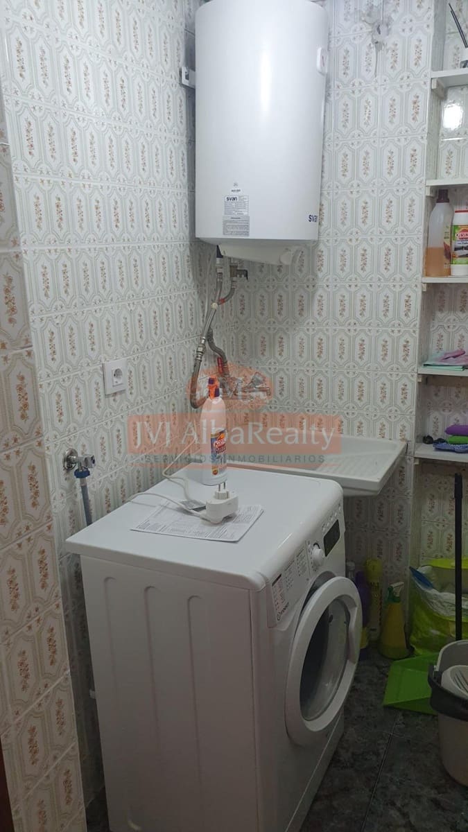 4 bedroom Flat for rent in Albacete city - € 1,200 (Ref: 9878970)