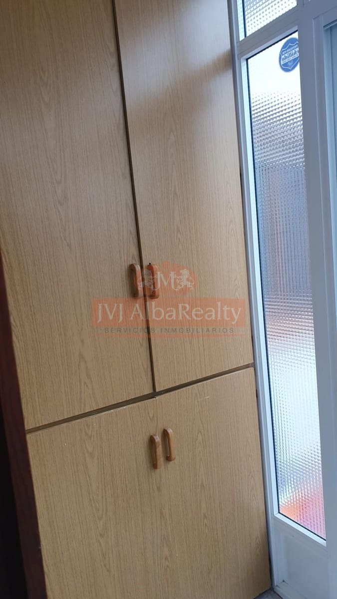 4 bedroom Flat for rent in Albacete city - € 1,200 (Ref: 9878970)