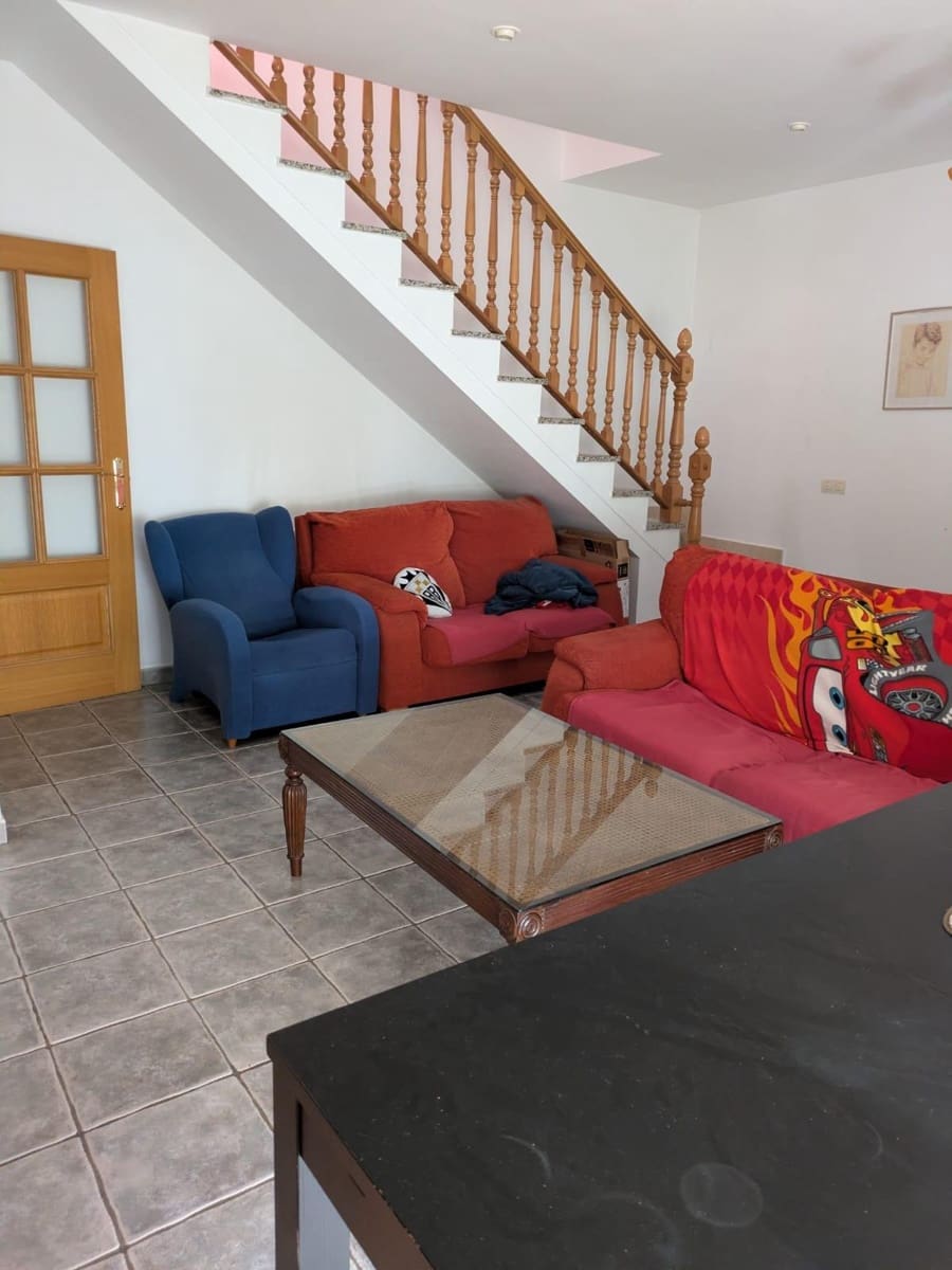 3 sovrum Lägenhet till salu i La Puebla de Almoradiel - 70 000 € (Ref: 9892469)