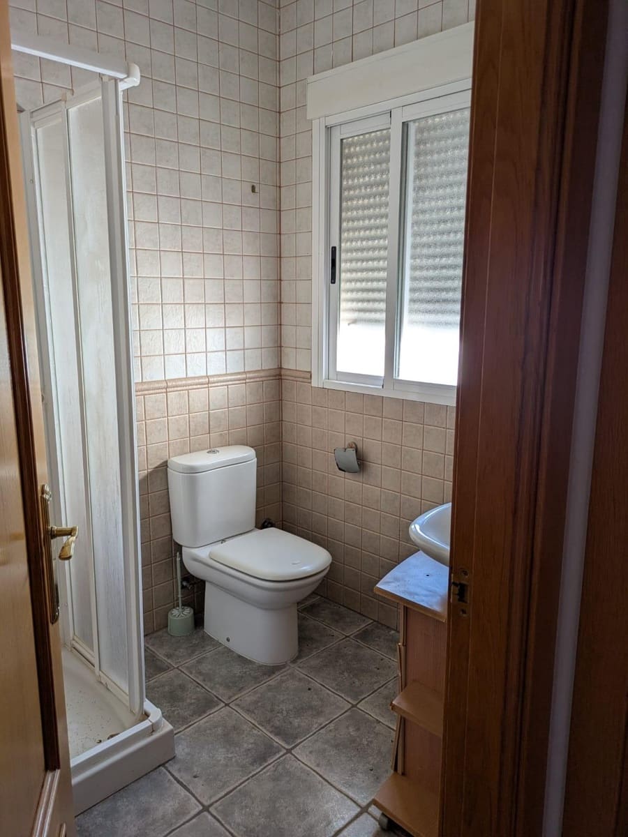 3 sovrum Lägenhet till salu i La Puebla de Almoradiel - 70 000 € (Ref: 9892469)