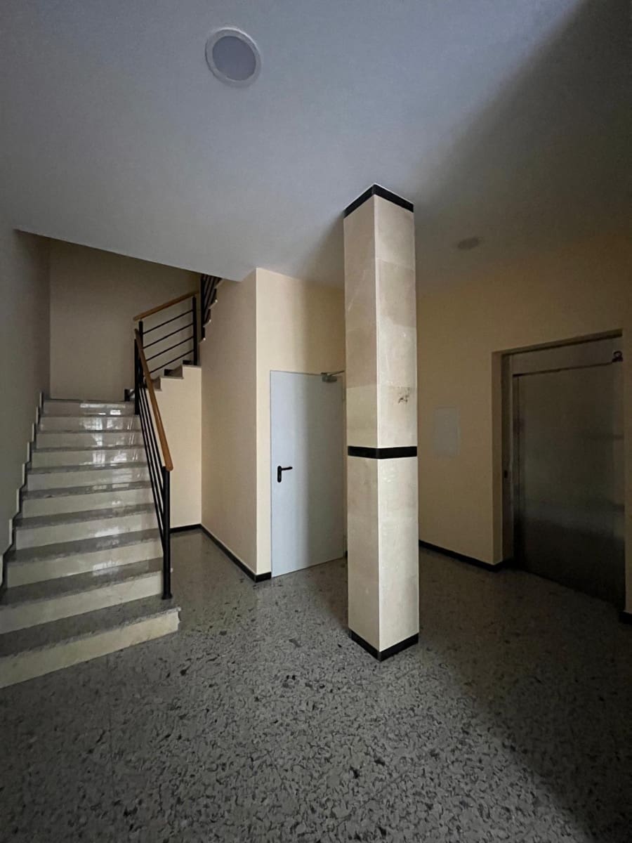 2 sovrum Lägenhet till salu i La Puebla de Almoradiel med garage - 120 000 € (Ref: 9892470)