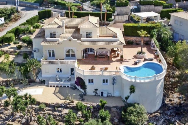 6 soverom Villa til salgs i Pedreguer med svømmebasseng garasje - € 1 295 000 (Ref: 9066262)