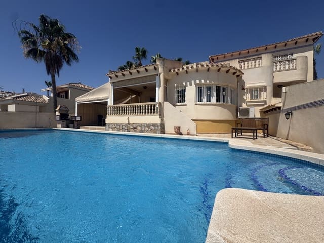 3 soveværelse Villa til salg i Las Ramblas Golf, Orihuela med swimmingpool - € 465.000 (Ref: 9132766)