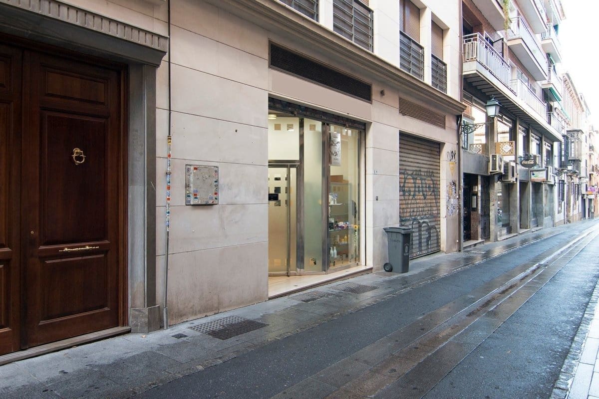 Local Commercial à vendre à Grenade ville - 195 000 € (Ref: 6552483)