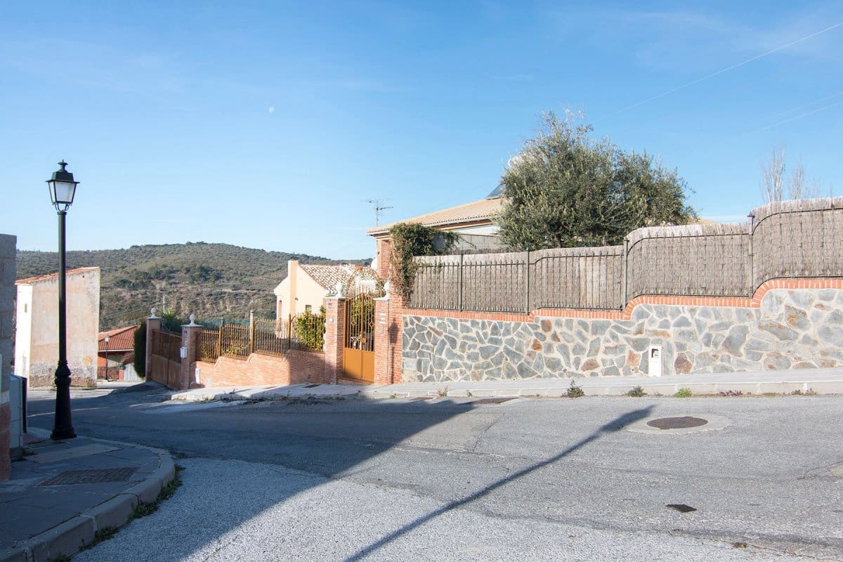 4 soveværelse Villa til salg i Huetor Santillan - € 290.000 (Ref: 6552619)