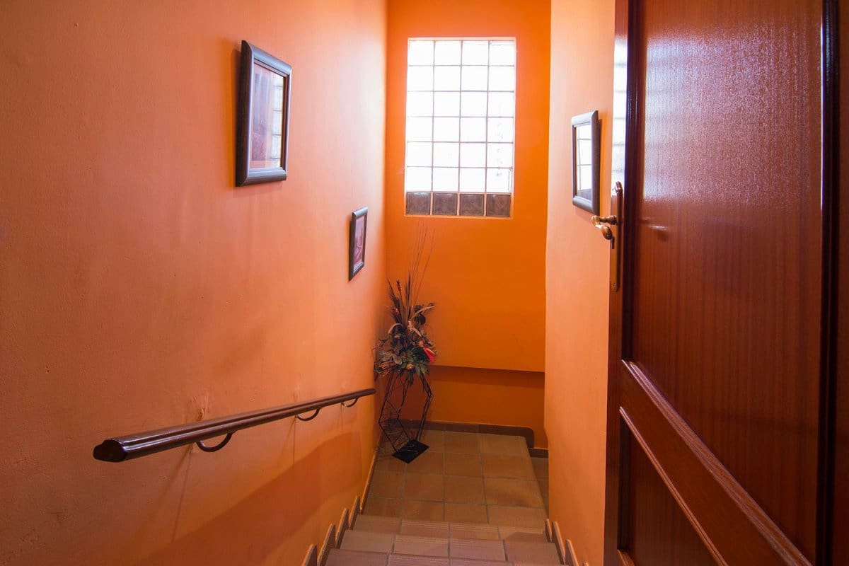 4 soveværelse Villa til salg i Huetor Santillan - € 290.000 (Ref: 6552619)