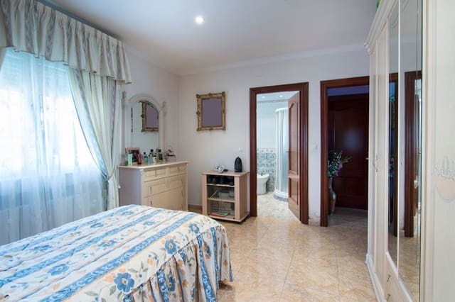 4 soverom Villa til salgs i Huétor Santillán - € 290 000 (Ref: 6552619)