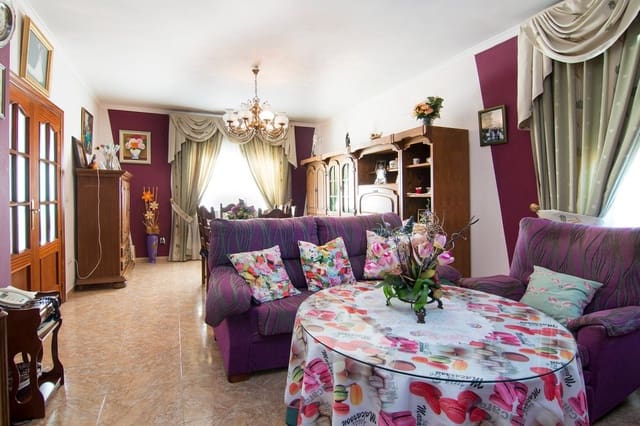 4 soverom Villa til salgs i Huétor Santillán - € 290 000 (Ref: 6552619)