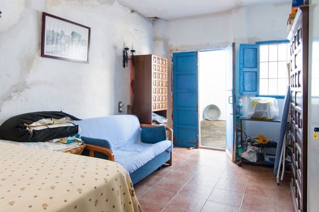 5 bedroom Hotel for sale in Huétor Tájar with pool - € 450,000 (Ref: 6552742)