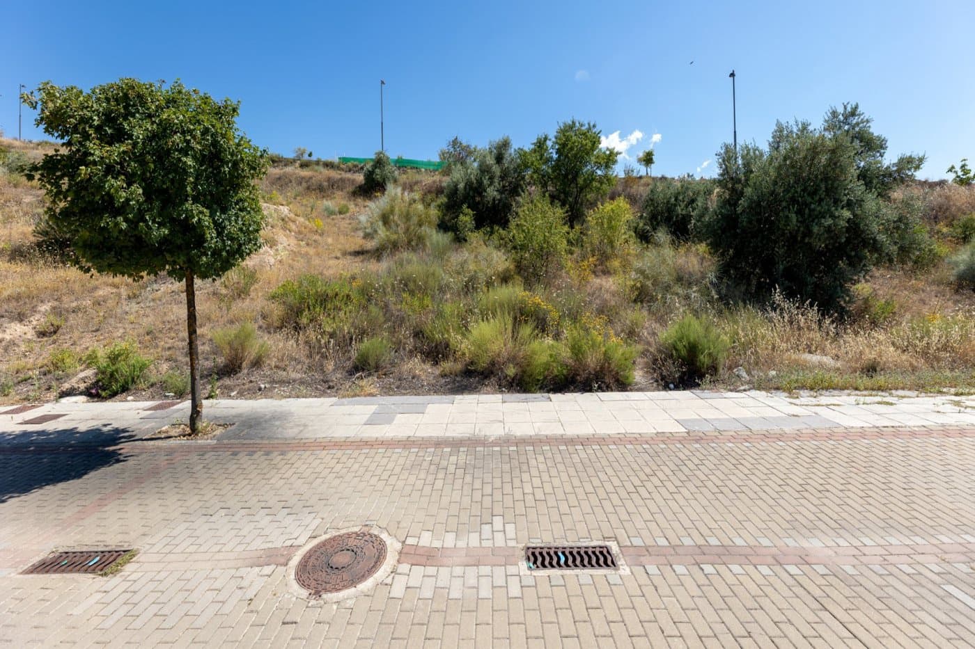 Byggetomt til salgs i La Zubia - € 150 000 (Ref: 6553155)