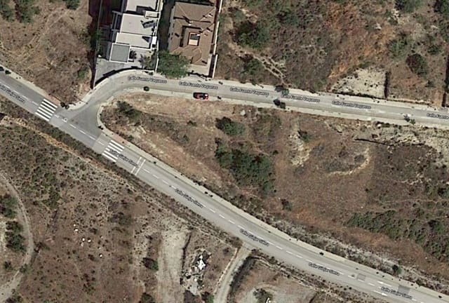 Byggetomt til salgs i La Zubia - € 150 000 (Ref: 6553155)