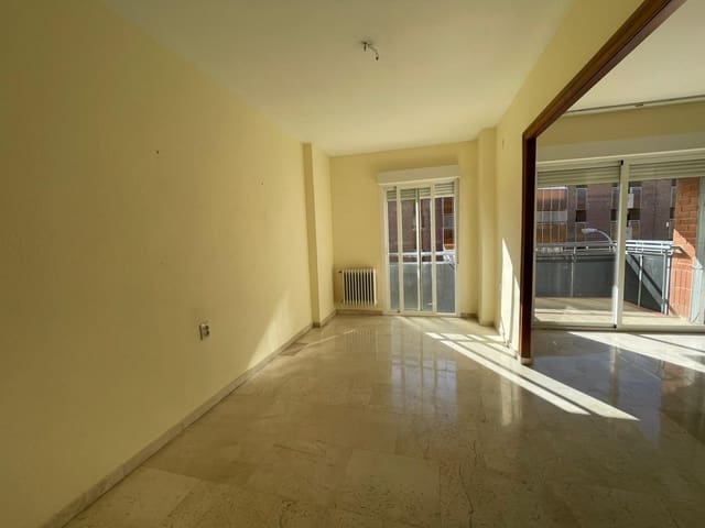 4 soverom Leilighet til leie i Granada by med garasje - € 1 200 (Ref: 6600874)