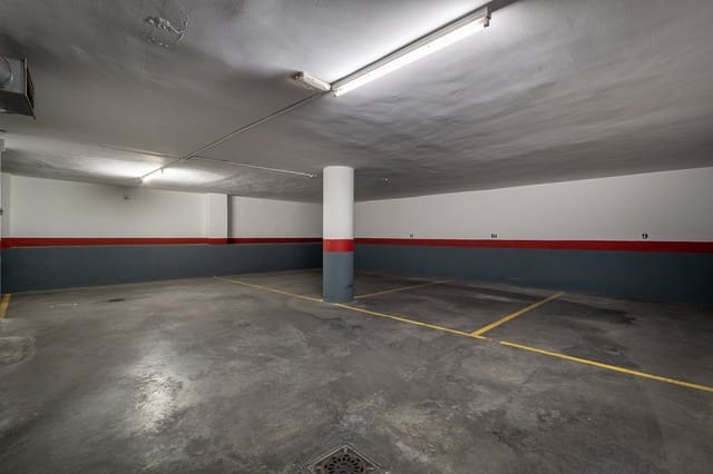Garasje til salgs i Granada by - € 12 000 (Ref: 6663927)