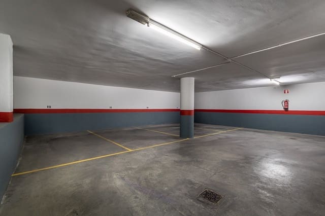 Garasje til salgs i Granada by - € 12 000 (Ref: 6663927)