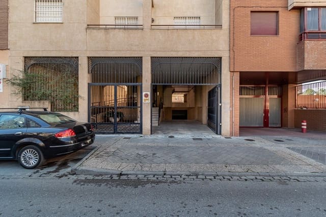 Garasje til salgs i Granada by - € 12 000 (Ref: 6663927)