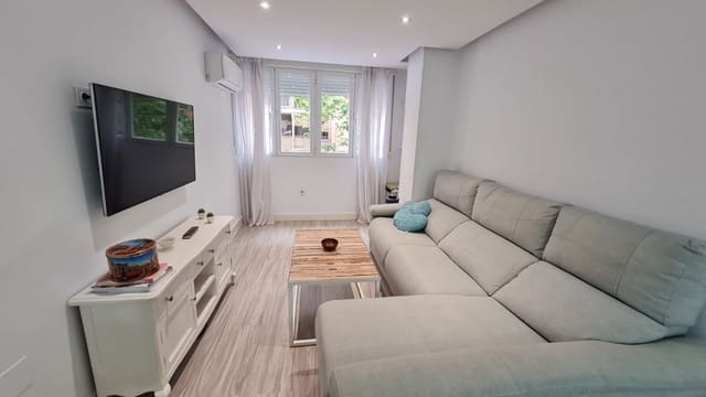 2 sovrum Lägenhet att hyra i Granada stad - 890 € (Ref: 6808028)