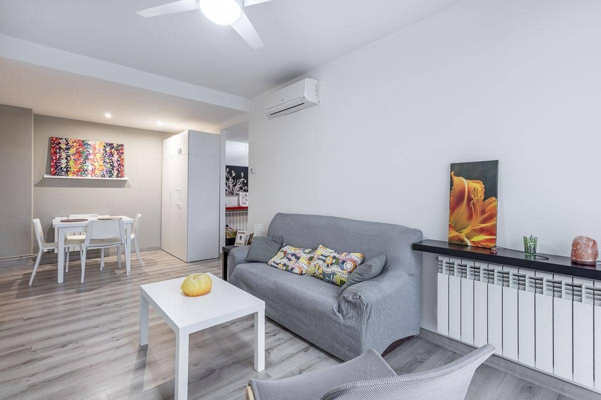 2 camera da letto Appartamento da affittare in Granada citta - 820 € (Rif: 6819595)