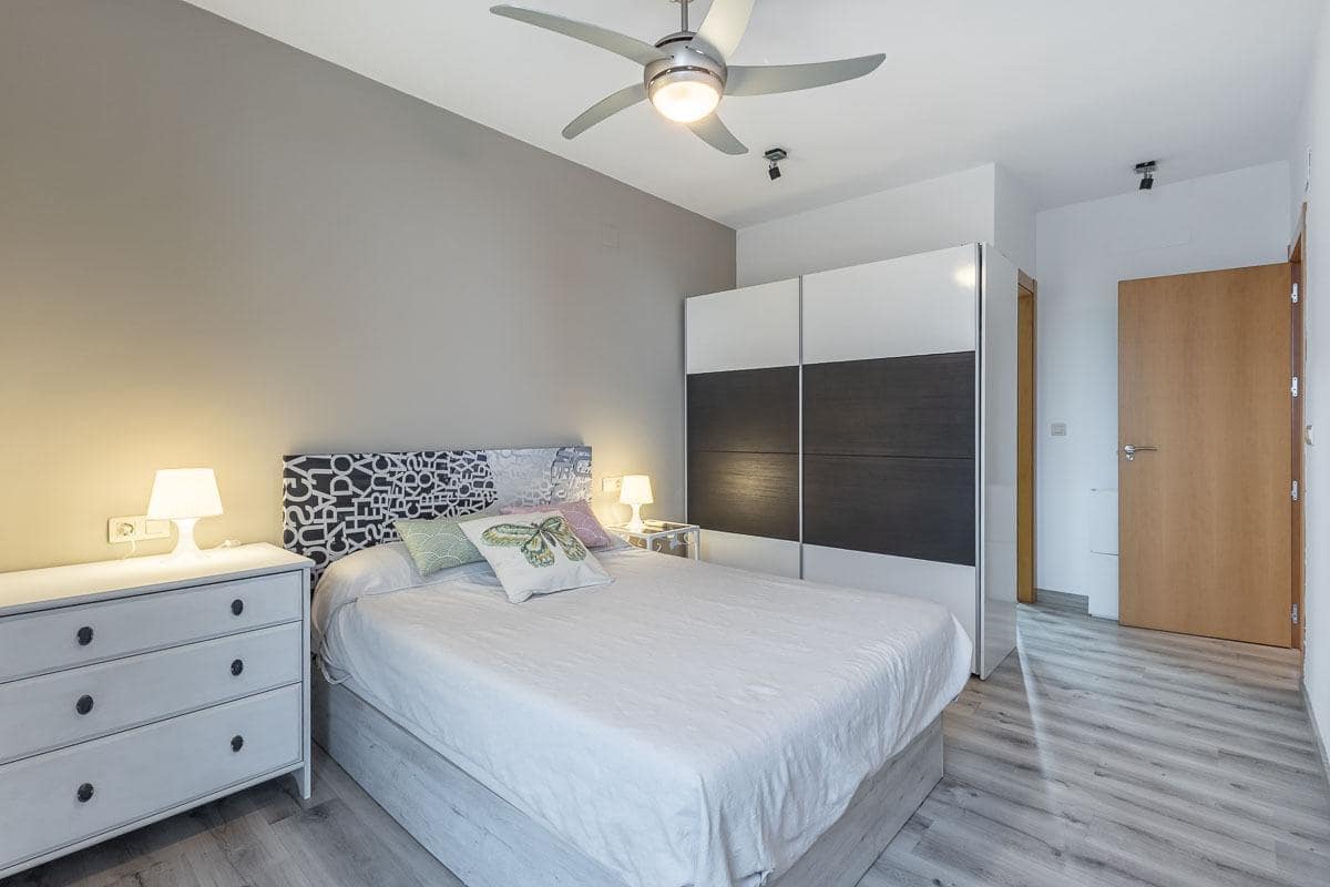 2 camera da letto Appartamento da affittare in Granada citta - 820 € (Rif: 6819595)