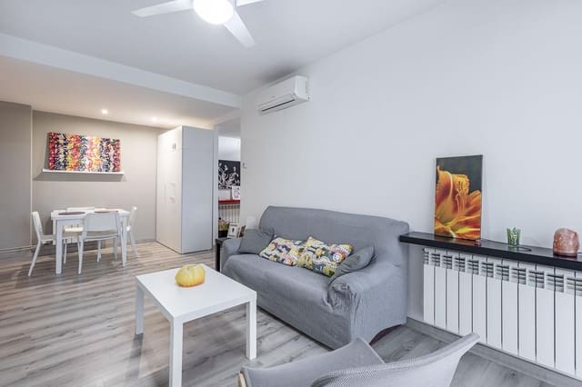 2 sypialnia Mieszkanie do wynajęcia w Miasto Grenada - 820 € (Ref: 6819595)