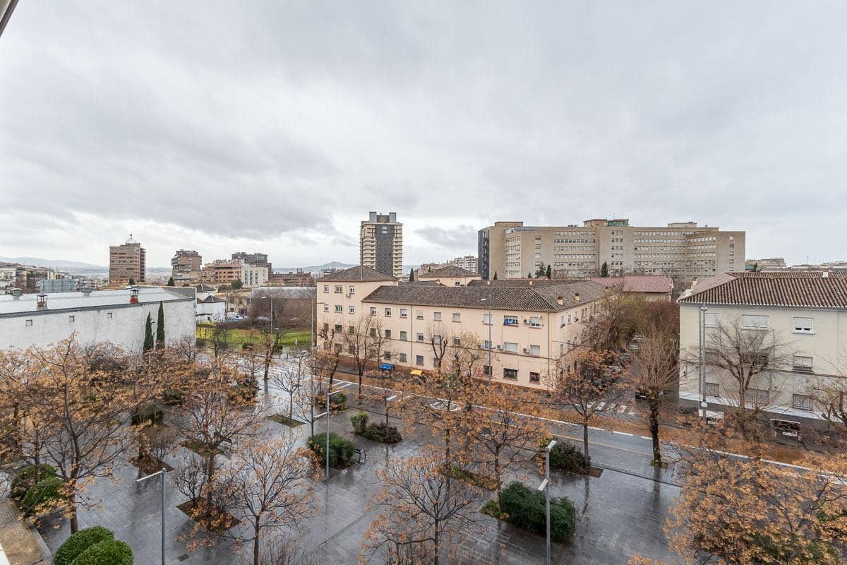 2 camera da letto Appartamento da affittare in Granada citta - 820 € (Rif: 6819595)