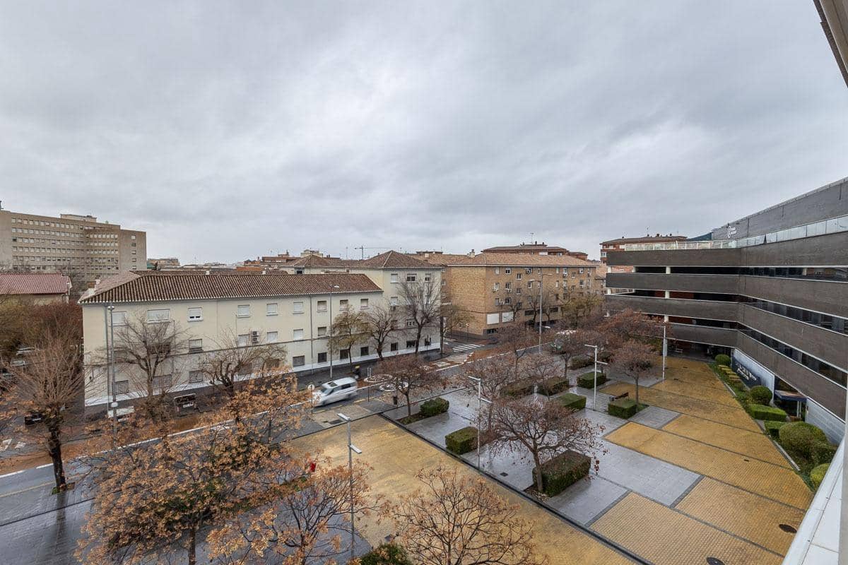 2 camera da letto Appartamento da affittare in Granada citta - 820 € (Rif: 6819595)