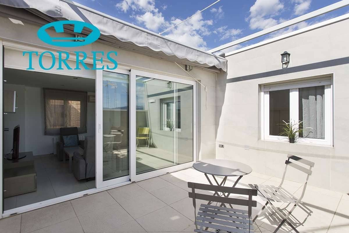 3 bedroom Penthouse for rent in Granada city - € 1,300 (Ref: 7213491)