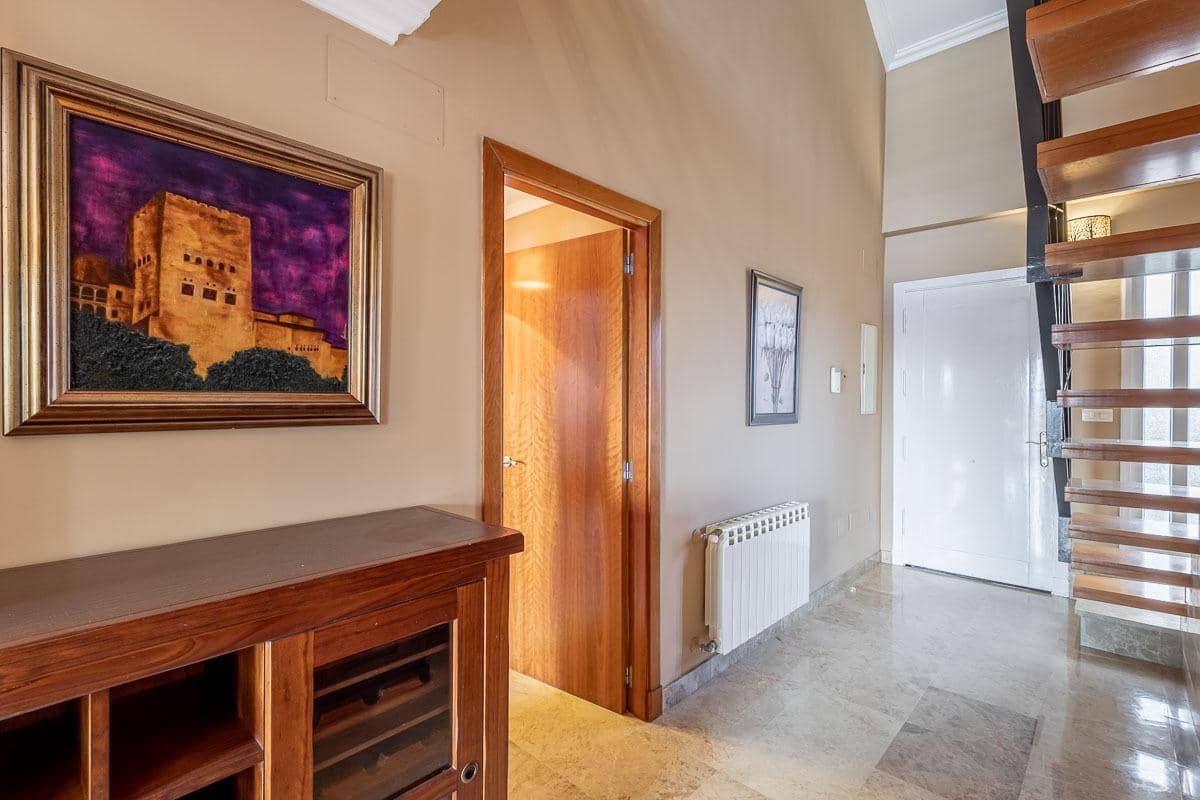 4 soveværelse Villa til leje i Otura med garage - € 1.400 (Ref: 7218889)