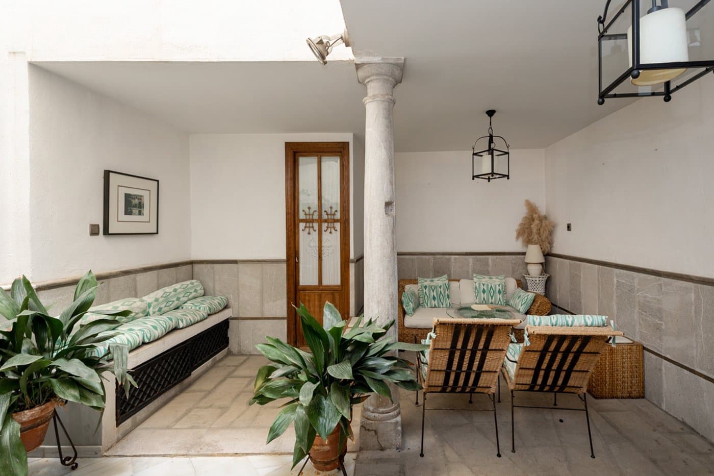 4 soveværelse Byhus til salg i Granada by med garage - € 1.180.000 (Ref: 7257692)