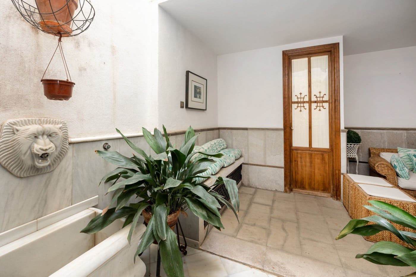 4 soveværelse Byhus til salg i Granada by med garage - € 1.180.000 (Ref: 7257692)