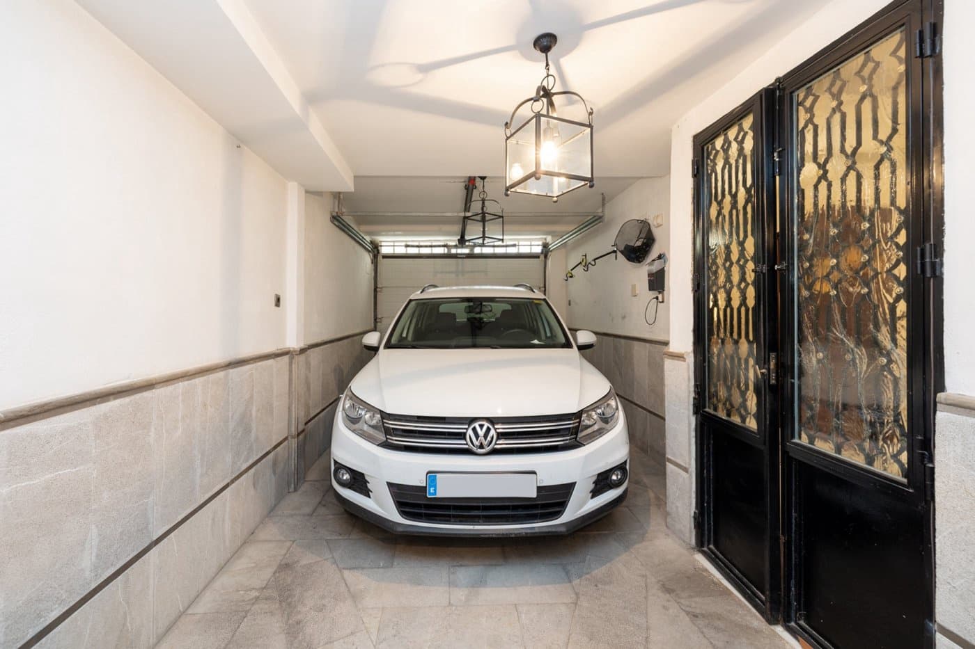 4 soveværelse Byhus til salg i Granada by med garage - € 1.180.000 (Ref: 7257692)