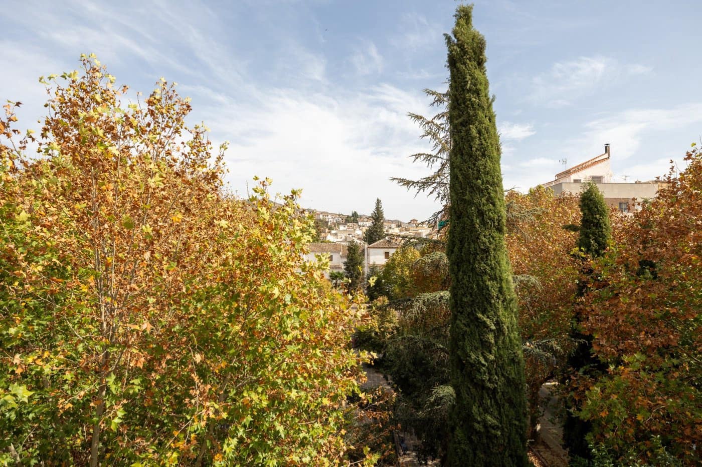 4 soveværelse Byhus til salg i Granada by med garage - € 1.180.000 (Ref: 7257692)