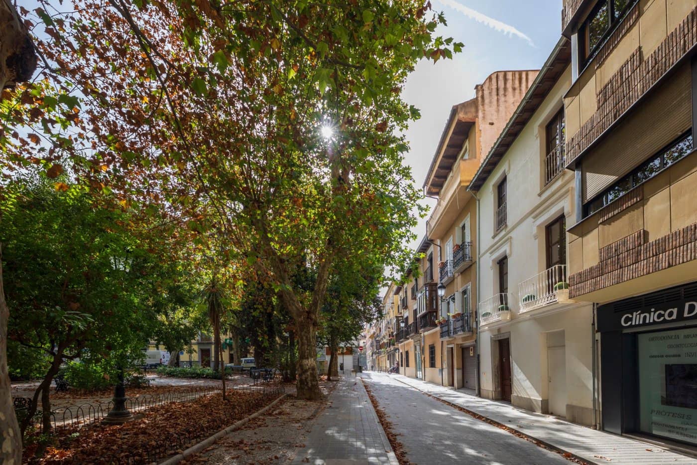 4 soveværelse Byhus til salg i Granada by med garage - € 1.180.000 (Ref: 7257692)