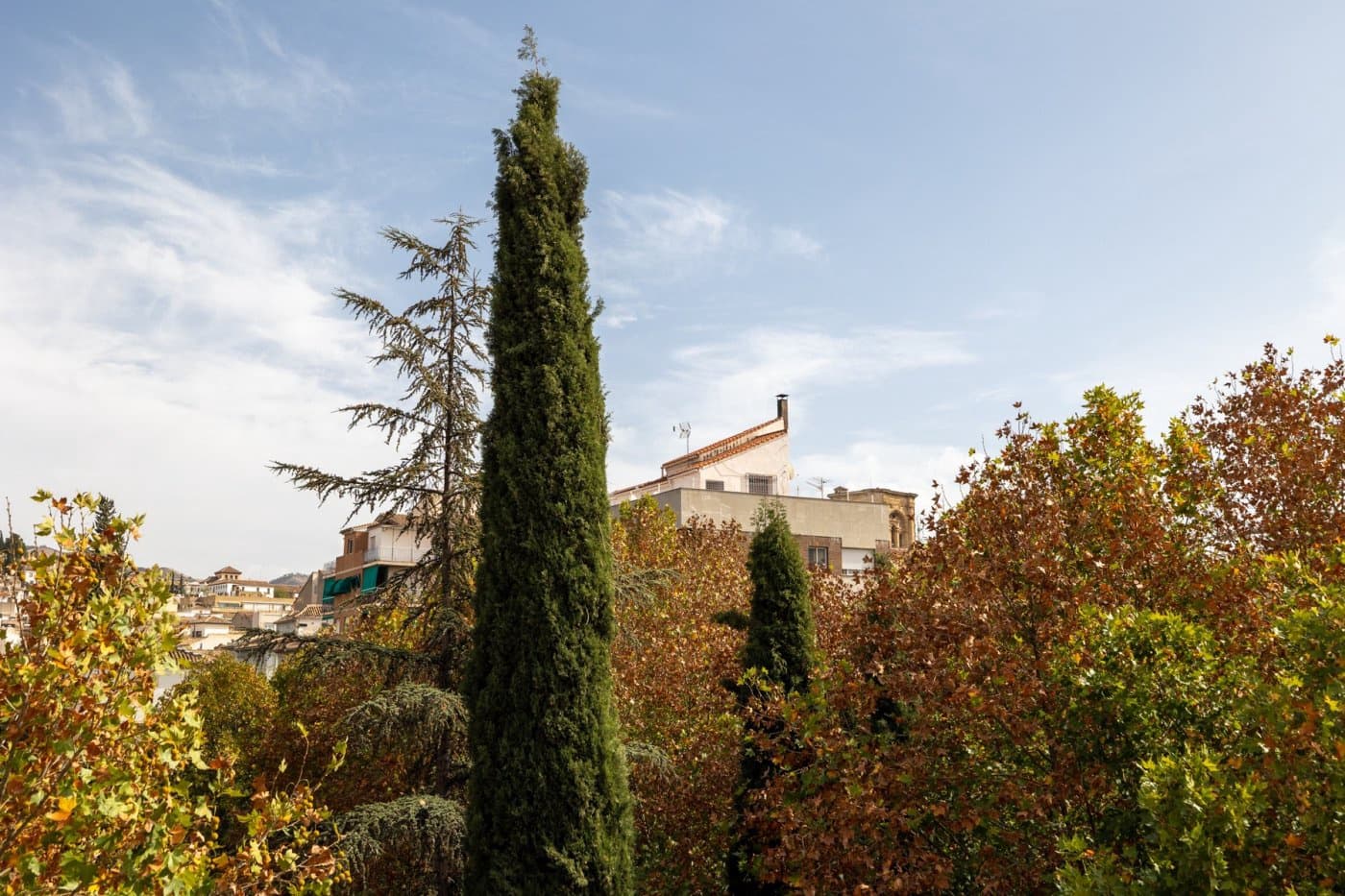 4 soveværelse Byhus til salg i Granada by med garage - € 1.180.000 (Ref: 7257692)