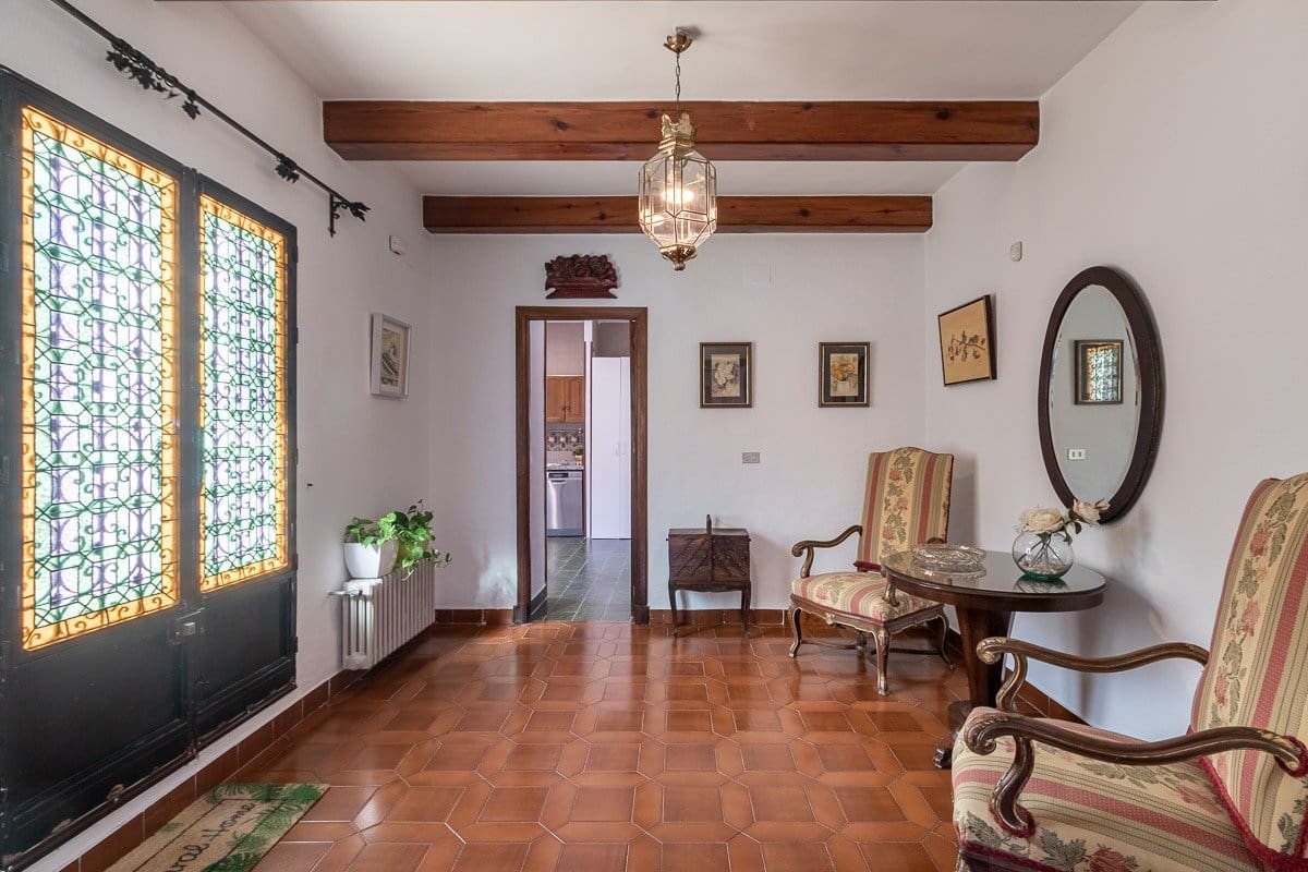 5 soverom Villa til salgs i Granada by med svømmebasseng garasje - € 1 490 000 (Ref: 7310429)